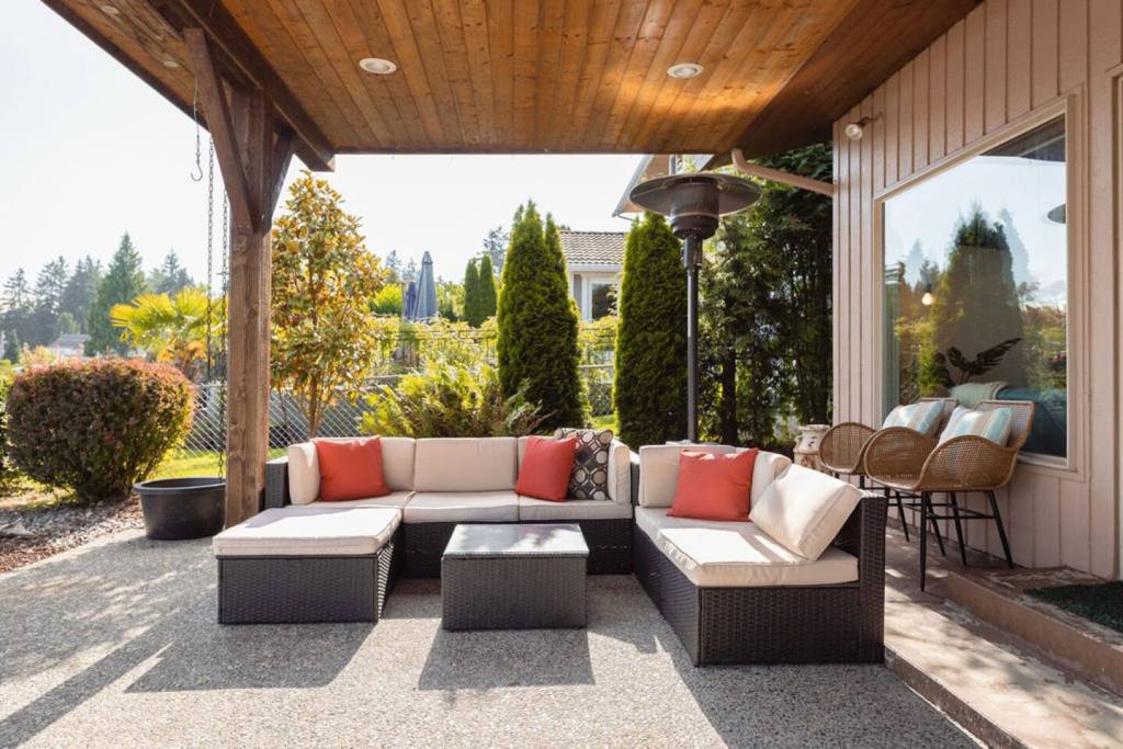 Silver Lake House in Everett, WA